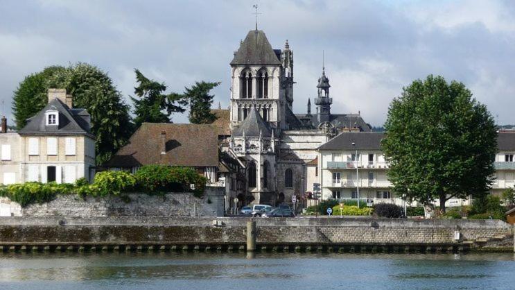 La Chapelle De Monet - Logis Eglantine Villa Bois-Jerome-Saint-Ouen Buitenkant foto
